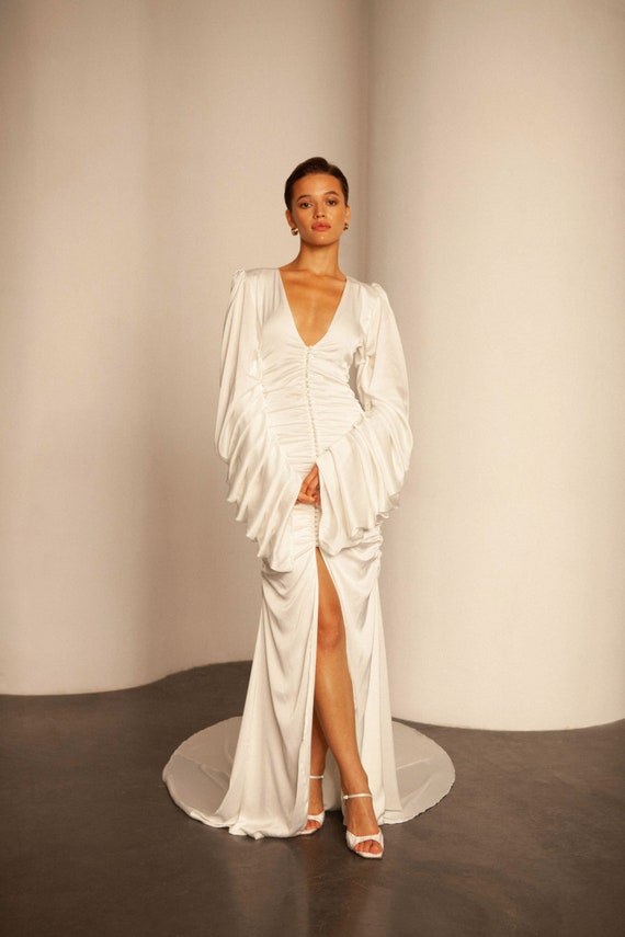 Satin Long Sleeve Button White Wedding Dress Satin Long Sleeve Button White Wedding Dress