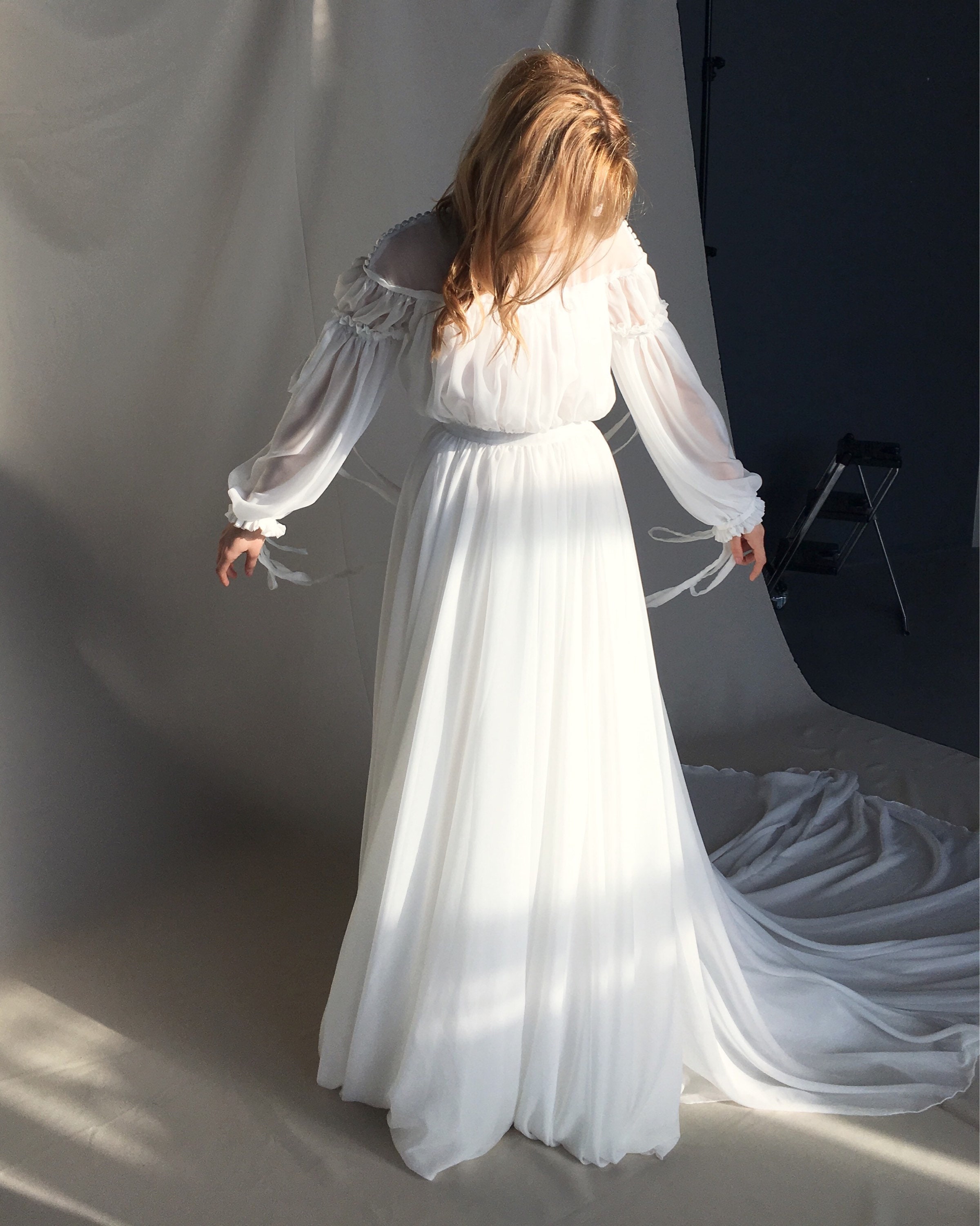 Bohemian Wedding Dress Statement Bishop Sleeve Wedding Dress Puff 