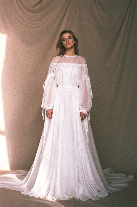 bishop sleeve wedding dress