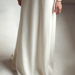 Long Sleeve V Neck Wedding Dress Modern Minimalist Crepe Wedding Dress ...