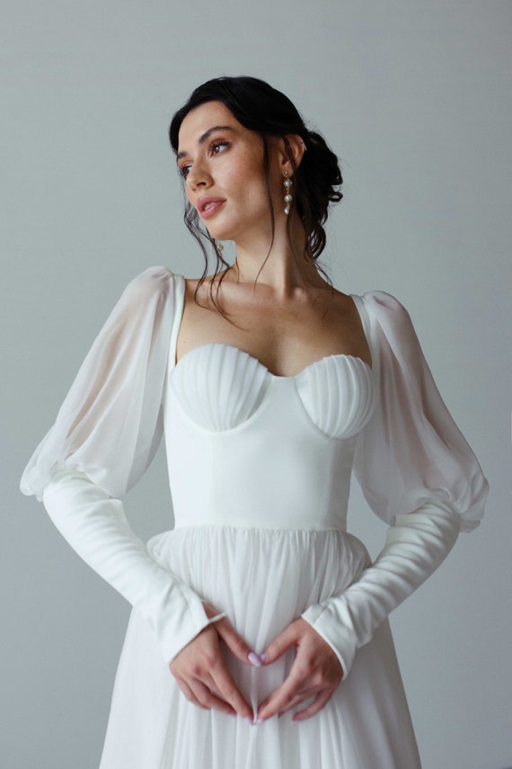 Sheer Chiffon Pleats A Line Long Sleeve Wedding Dress Sheer Chiffon Pleats A Line Long Sleeve Wedding Dress