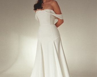 Off-the-shoulder wedding dress Minimalist wedding dress Modern wedding dress Off shoulder crepe bridal gown Open shoulders sexy dress AESTA