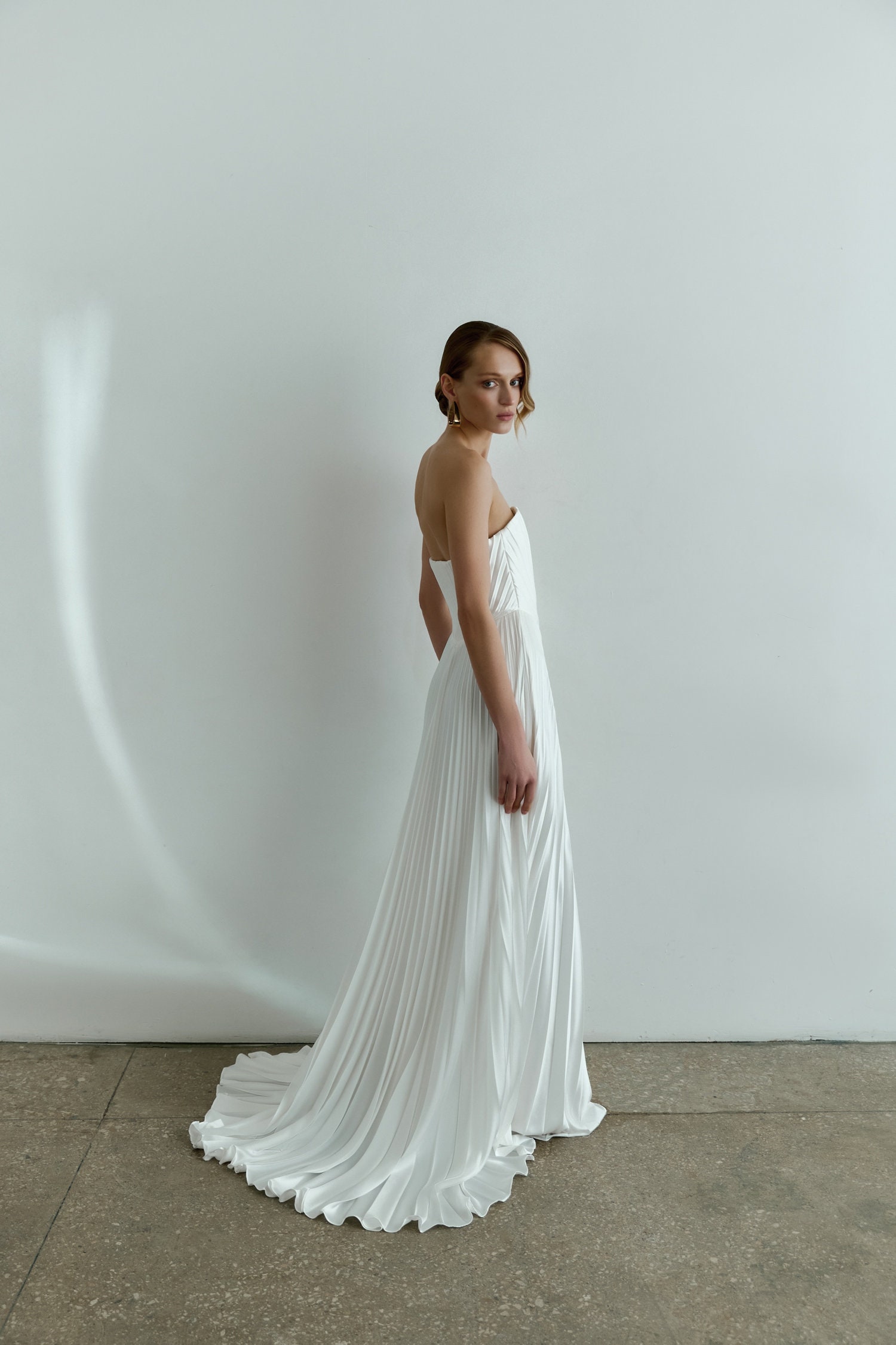 Pleated Wedding Dress Strapless Satin Wedding Dress Modern A-line Bridal  Gown With Pleating Minimalist Corset Wedding Dress CELESTE - Etsy