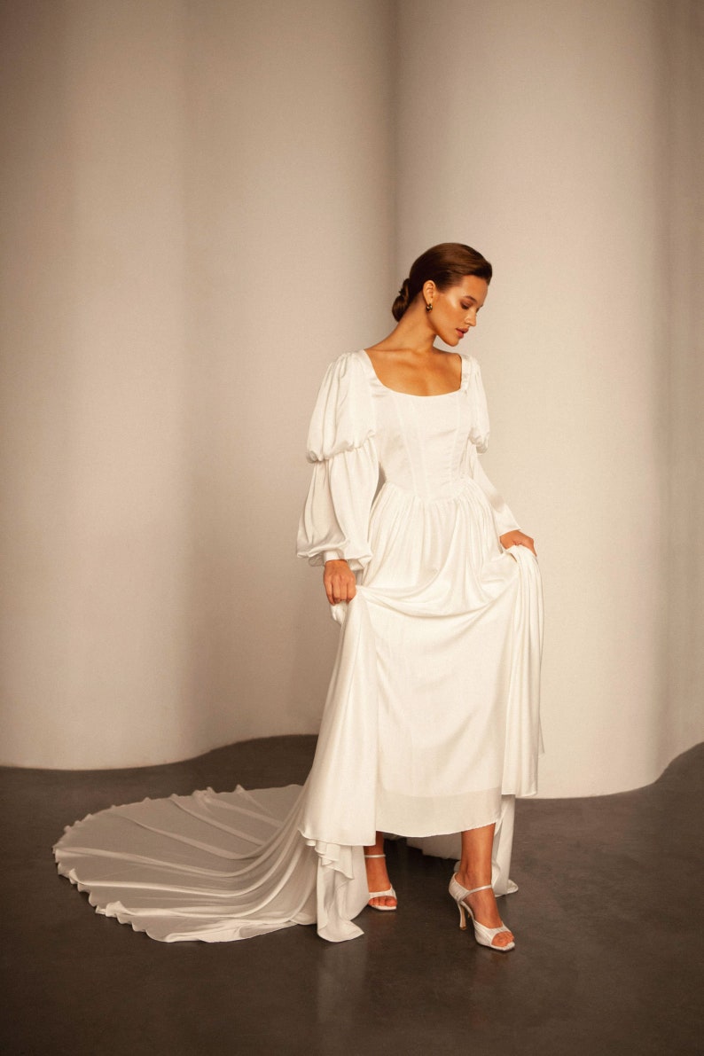 A Line Satin Lace Square Puffy Sleeve Wedding Dress