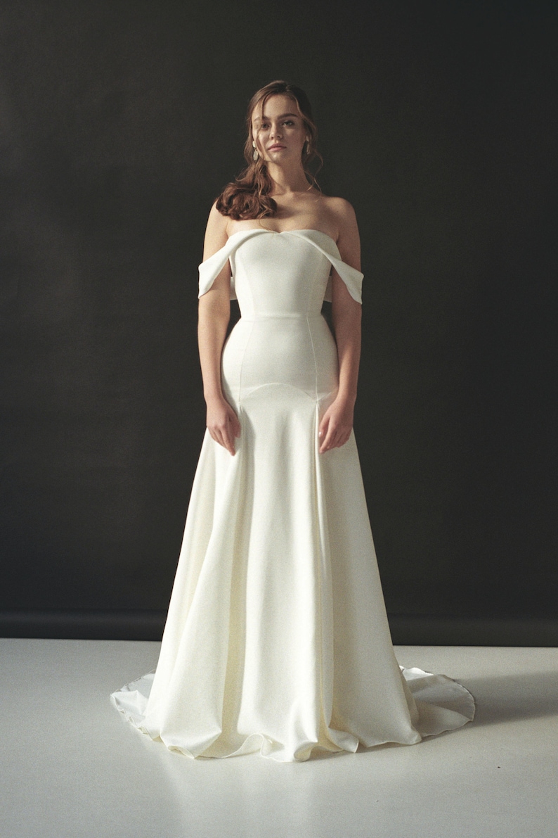 Off-the-shoulder Wedding Dress Minimalist Wedding Dress Modern - Etsy UK