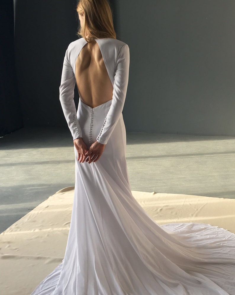 modern crepe wedding dresses