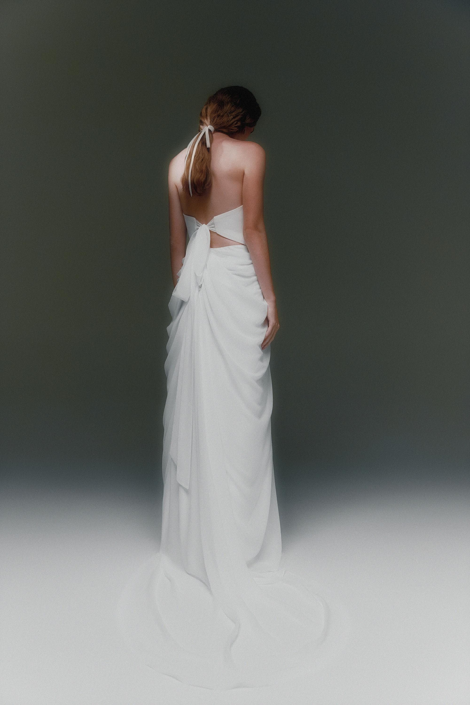 backless strapless wedding dress Tulle Ballgown Wedding Dress with Detachable Bow & Illusion Back