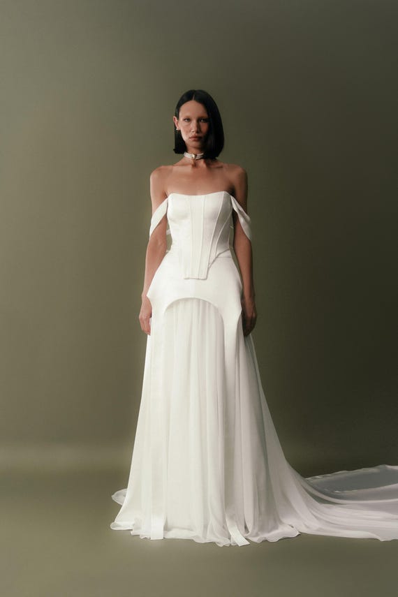 A-line Corset Two-piece Wedding Dress Bridal Separates Basque Waist Satin  Bustier + Chiffon Skirt Drop Waist 2-piece Wedding Dress LIV\u0026SADE - Etsy  Canada