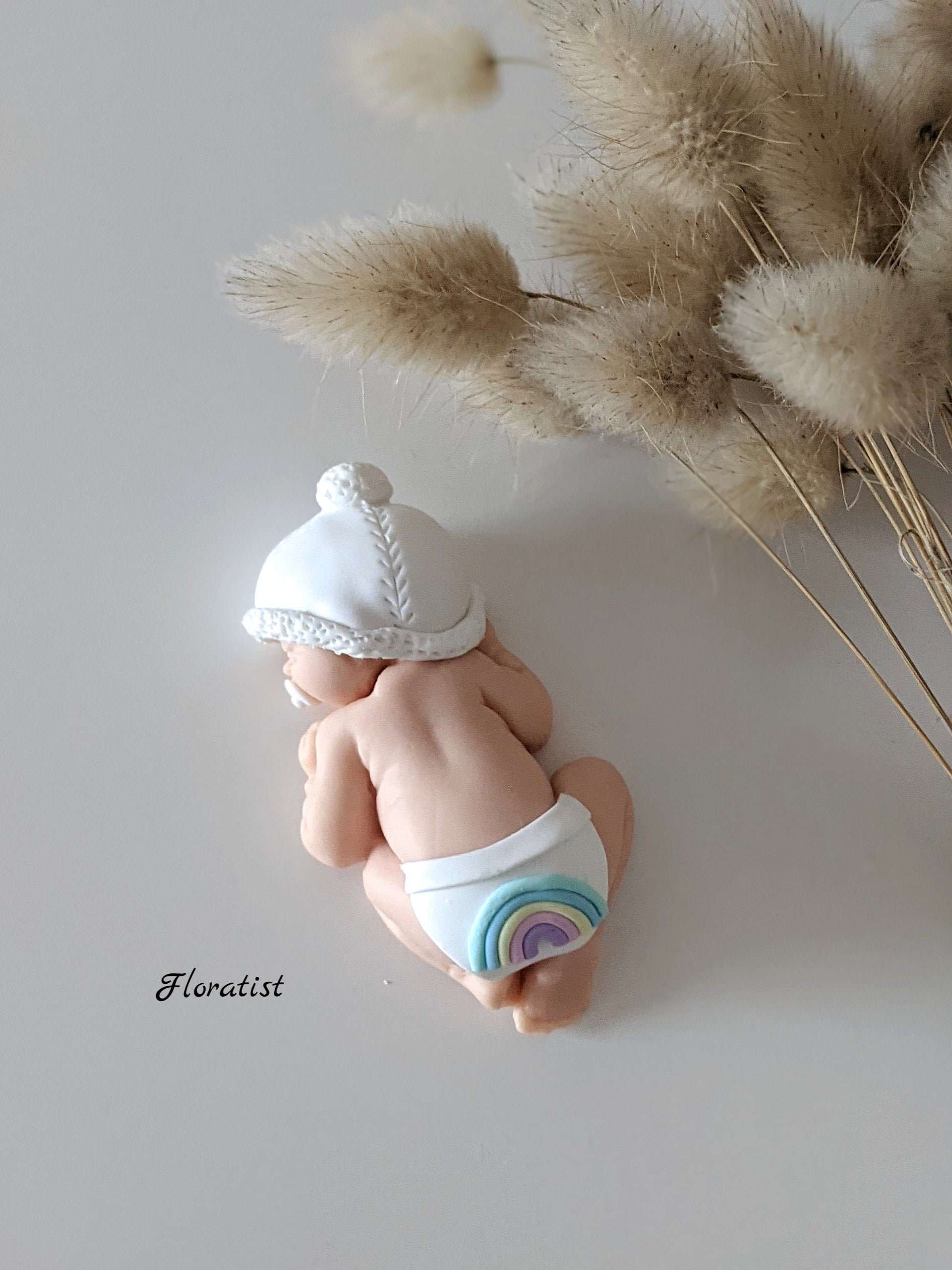 Bébé Arc en Ciel Miniature Annonce Grossesse Couche et Bonnet