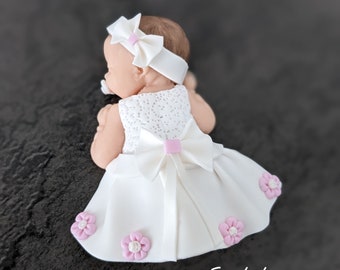 Bébé miniature Louna version fleurs pour anniversaire baptême naissance