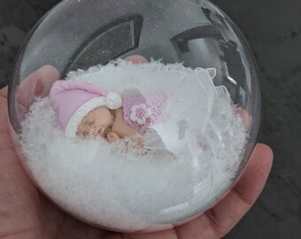 boule plastique noel bébé miniature tons rose