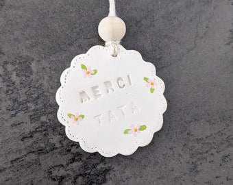 suspension mini  médaillon cadeau maitresse maître atsem nounou décoration  fleurie