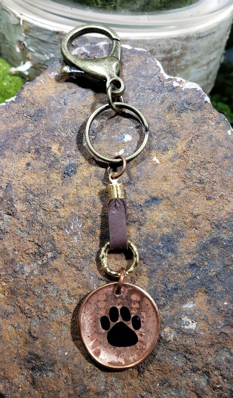 Team Husky Keychain pawprint leather