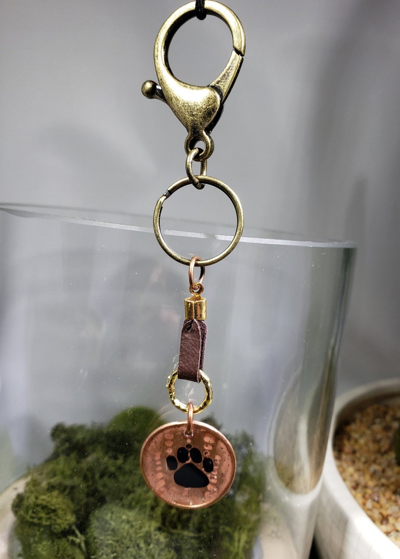 Team Husky Keychain pawprint leather