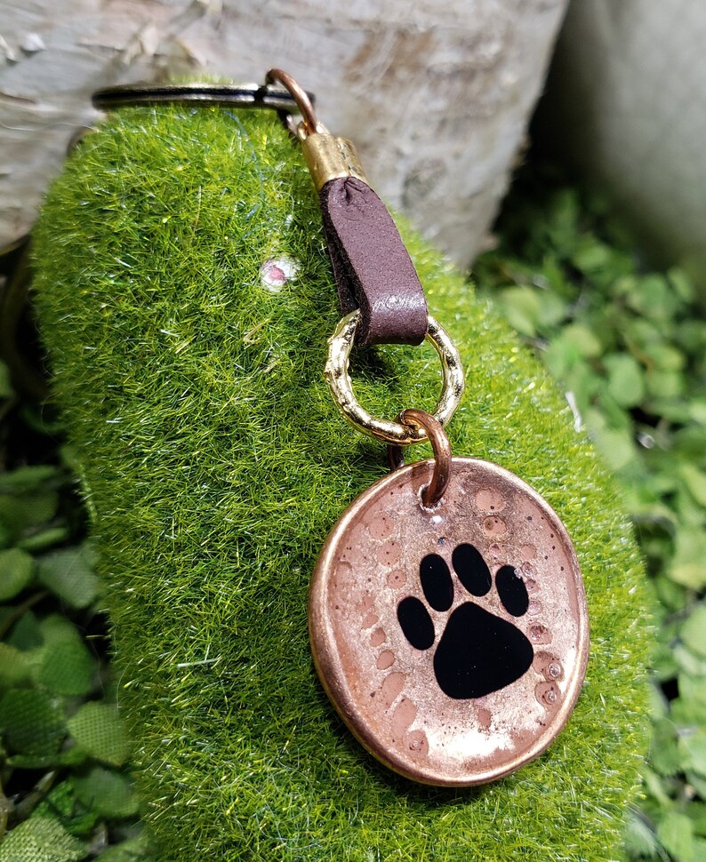 Team Husky Keychain pawprint leather