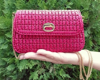 Mini Raffia Bag Red: Small Woven Clutch with Chain Strap