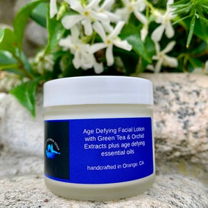 Age Defying Facial Lotion with Orchid Extracts & Marine Collagen