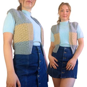 Hand-knitted Vintage Vest | Size XS-S | Cottagecore Vest | Vintage Waistcoat | Knitted Waistcoat Vest | Grey & Cream Vest