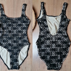 Maillot de bain en dentelle des années 1980 | Taille XS-S | Taille de tasse A / B | Maillot de bain en dentelle noire | Maillot de bain une pièce | Maillot de bain à jambes hautes | Maillot de bain bas du dos |