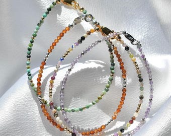 Winziger Edelstein- und Metallperlen-Armband / Fußkettchen, kleine facettierte Edelsteinperlen-Halskette, wasserdichter Kristall-Halsreif, vergoldeter Edelstahl