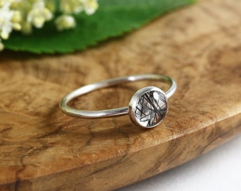 Ivy Signet Ring Etsy