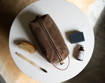 Dopp Kit | Leather & Waxed Canvas Toiletry Bag