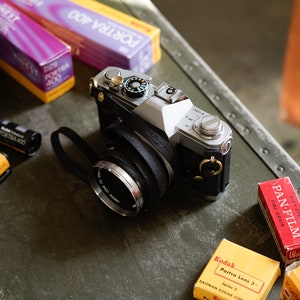 Slim Fixed Length Leather Camera Strap MADE IN CANADA Black