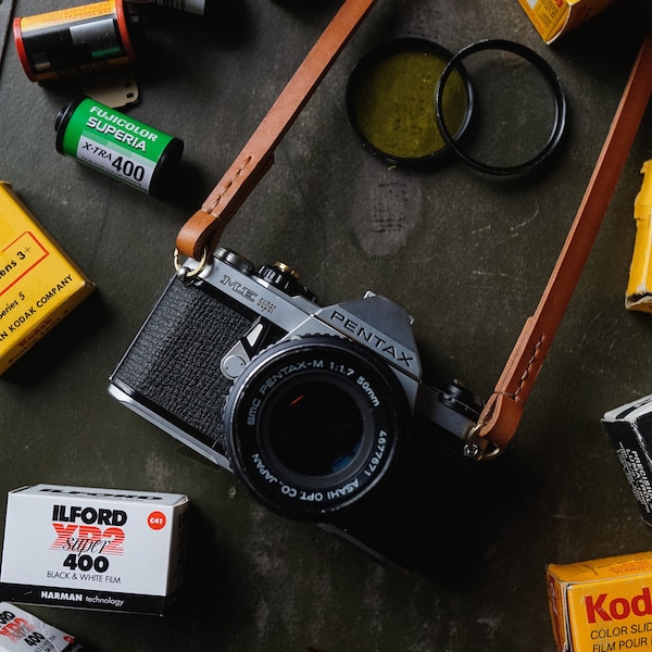 The Lil' Shorty | Leather Camera Strap | 35mm