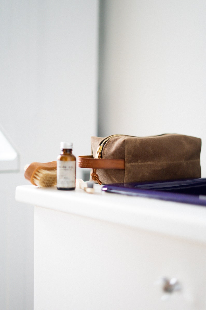 Dopp Kit Leather & Waxed Canvas Toiletry Bag image 2