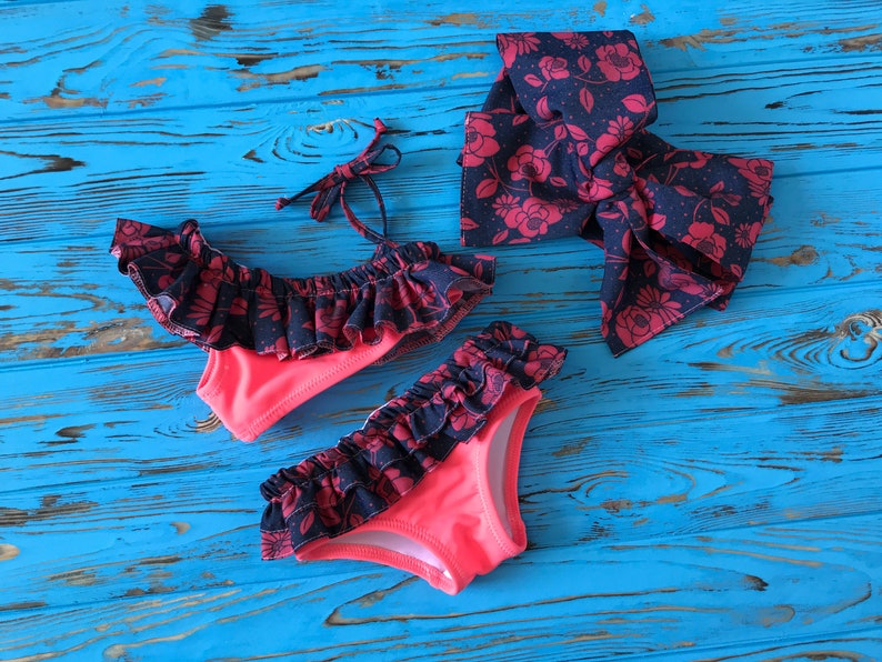 newborn top and bottom set