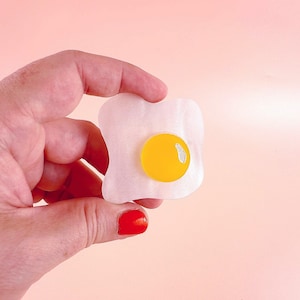 Over easy pop-up ruler handle
