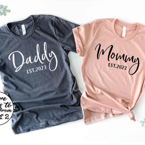 Mom And Dad Pregnancy Announcement T-Shirts - Matching Couple Tees For Pregnancy Reveal, Fathers Day Gift - View #8