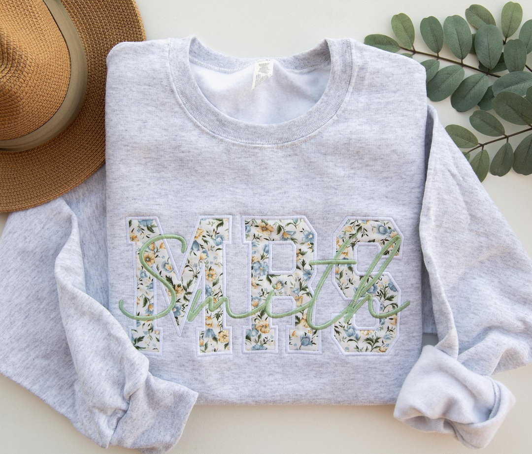 MRS Applique Embroidered Sweatshirt, New Last Name Sweatshirt, Personalized Bride Gift, Wedding Day, Engagement Gift, Honeymoon Sweatshirt - White/Small, Floral #3