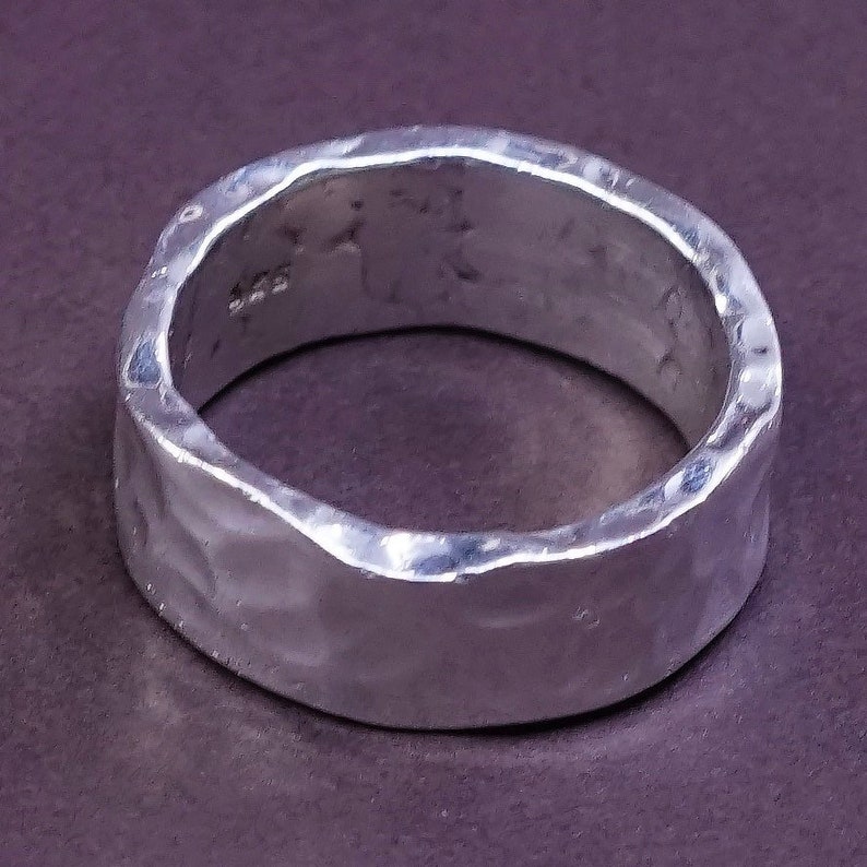 vintage stamped 925 size 8 310058 Sterling silver handmade ring solid 925 silver hammered wedding band