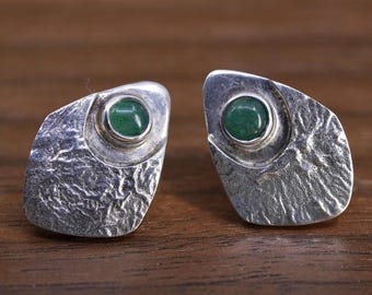 Native American southwestern Sterling 925 silver handmade textured studs earrings with jade, stamped 925