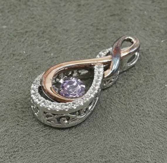 Sterling Silver Diamond & Amethyst Teardrop Infinity Pendant Sterling Silver Diamond & Amethyst Teardrop Infinity Pendant