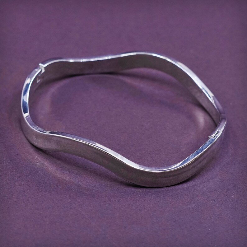 stamped 925 solid Mexico 925 silver wave hinged bangle 7.25 Vintage 330675 Sterling silver handmade bracelet
