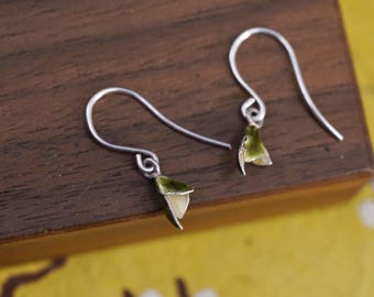 Vintage Sterling silver handmade earrings, 925 leaf dangles, stamped 925