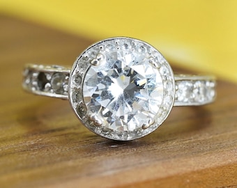 Size 6, vintage Sterling silver 925 engagement ring with cz, stamped 925