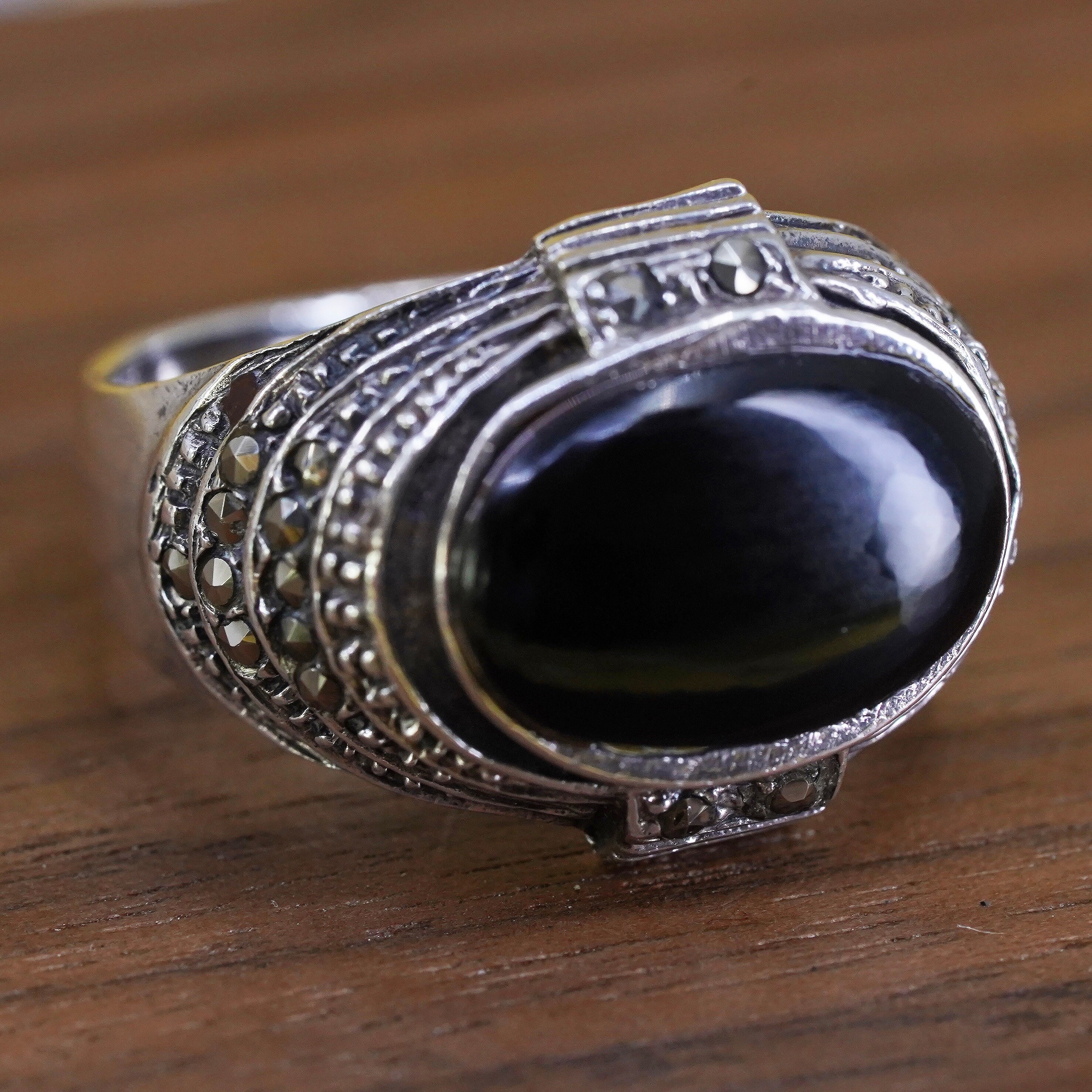 Size 9.5, Vintage Sterling 925 Silver Handmade Statement