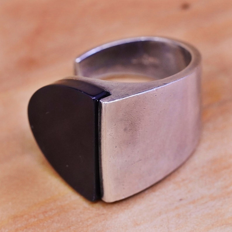modern 925 open band with onyx inlay stamped Sterling vintage Sterling silver handmade ring Size 7.75