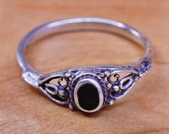 Size 6.75, vintage filigree Sterling 925 silver handmade ring with oval obsidian, stamped 925
