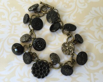 Antique and Vintage Button Bracelet, Black and Gold Glass Buttons, Charm Bracelet, Victorian Buttons