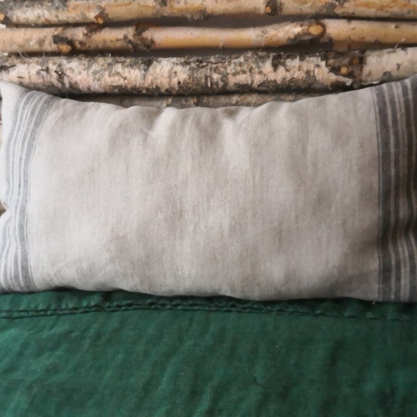 Grain sack pillow case.Zip closed pillow cover.Burlap pillow cover.French grainsack.Thick softened linen.Linen body pillow.body pillow cover