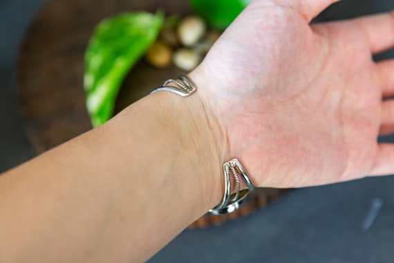 Sterling Silver Onyx Color Stone Open Bangle Cuff… - image 2