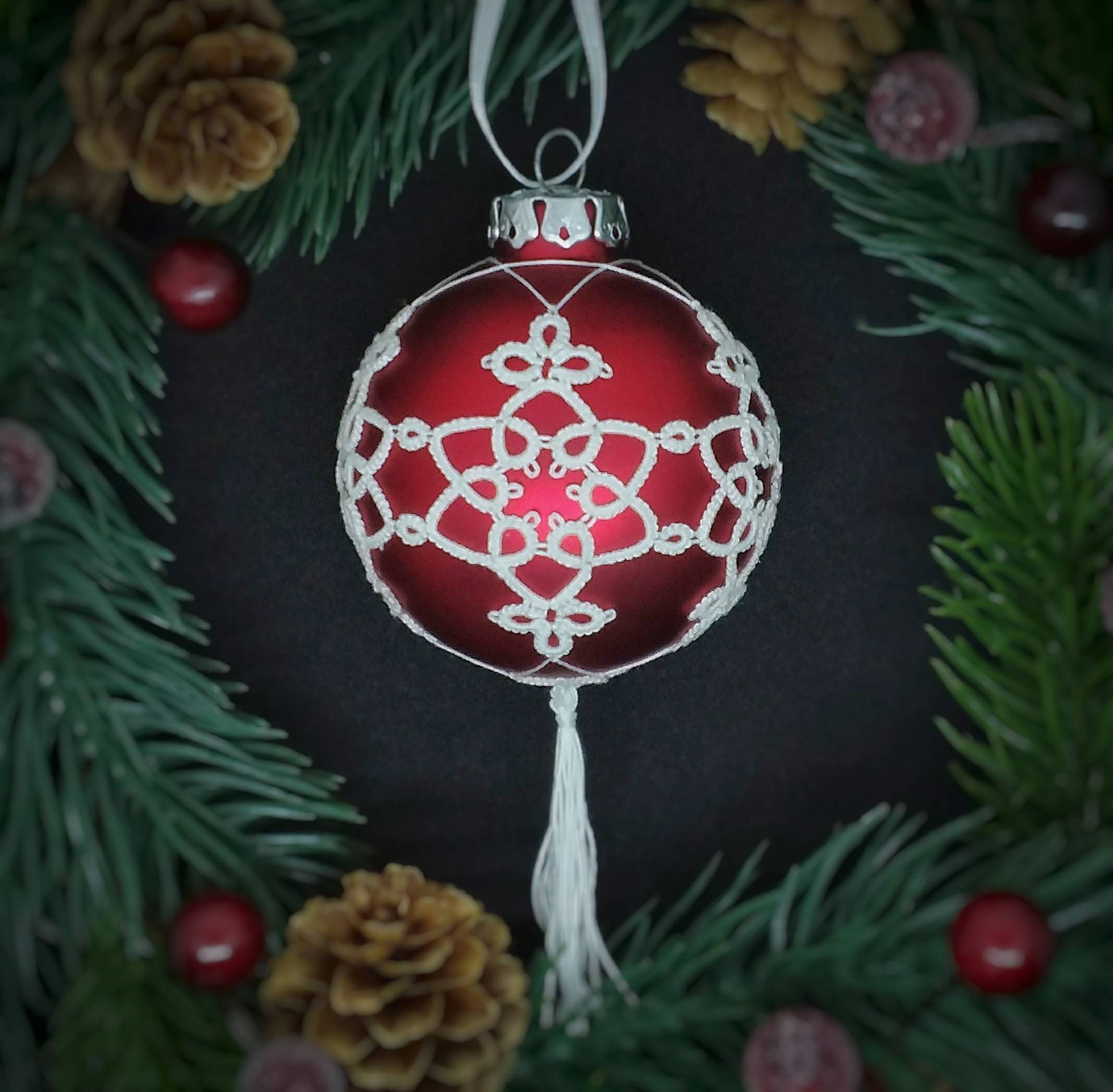 Decorated Christmas Glass Bauble Red Christmas Tree Ornament