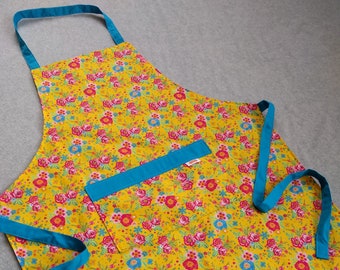 Kitchen apron Inez (cooking apron, handmade)