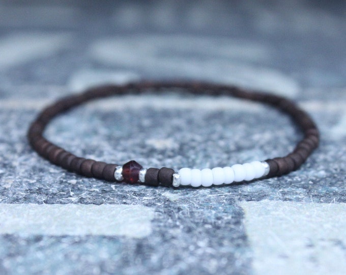 Garnet Bracelet, Mens Bracelet, Mens Beaded Bracelet, Minimalist Jewelry, Mens Gift, Gift for Him, Beaded Bracelet, Bracelet Men, Bracelet