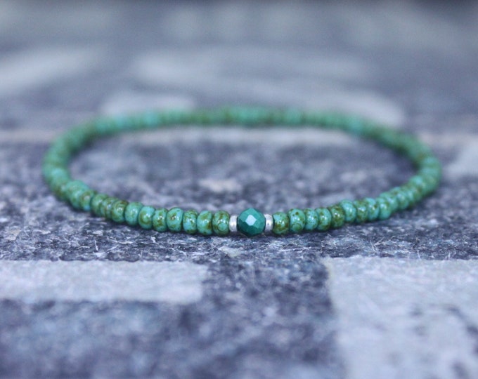 Malachite Bracelet, Mens Bracelet, Mens Beaded Bracelet, Minimalist Jewelry, Mens Gift, Gift for Him, Bead Bracelet, Green Bracelet Men