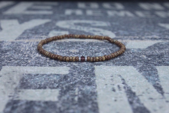 Garnet Bracelet, Mens Bracelet, Mens Beaded Bracelet, Minimalist Jewelry, Mens Gift, Gift for Him, Beaded Bracelet, Bracelet Men, Bracelet